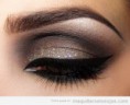 /album/fotogaleria/maquillaje-ojos-marron-delineador-negro-elegante-fiestas-jpg2/